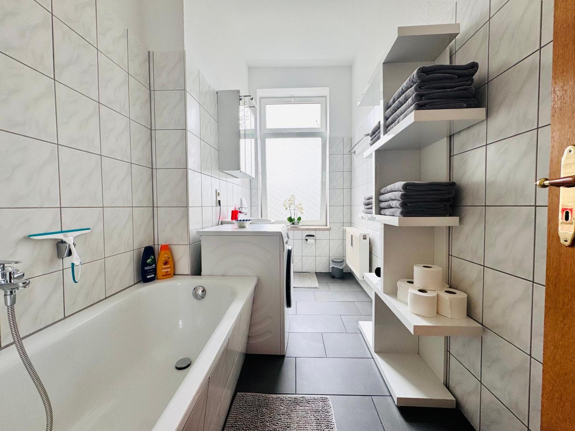 Attraktive Wohnung Im Schoenen Hinterhof Schwerin  Esterno foto